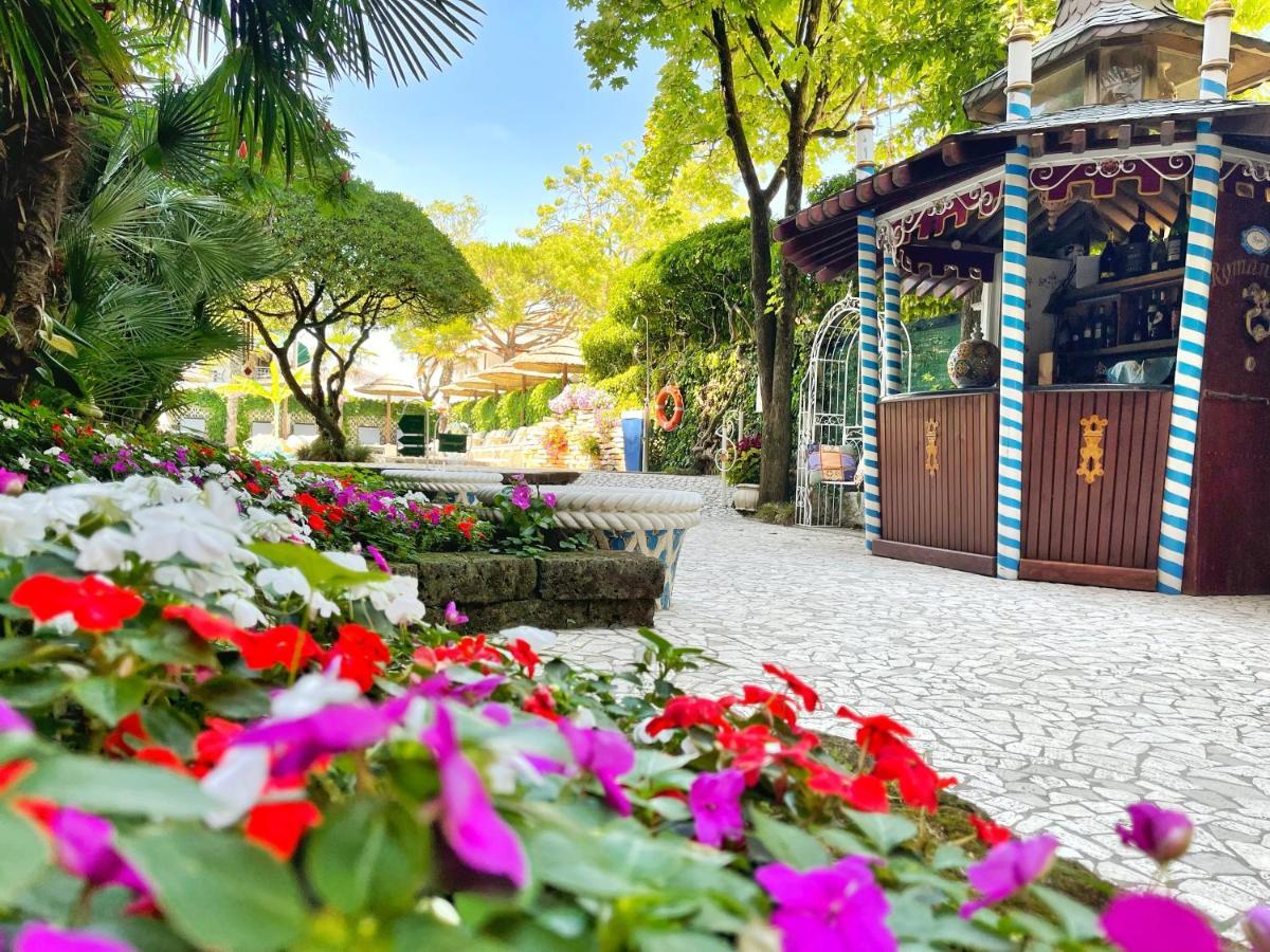 Milton Boutique - Adults Only