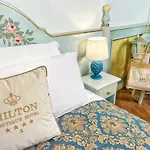 Hotel Milton