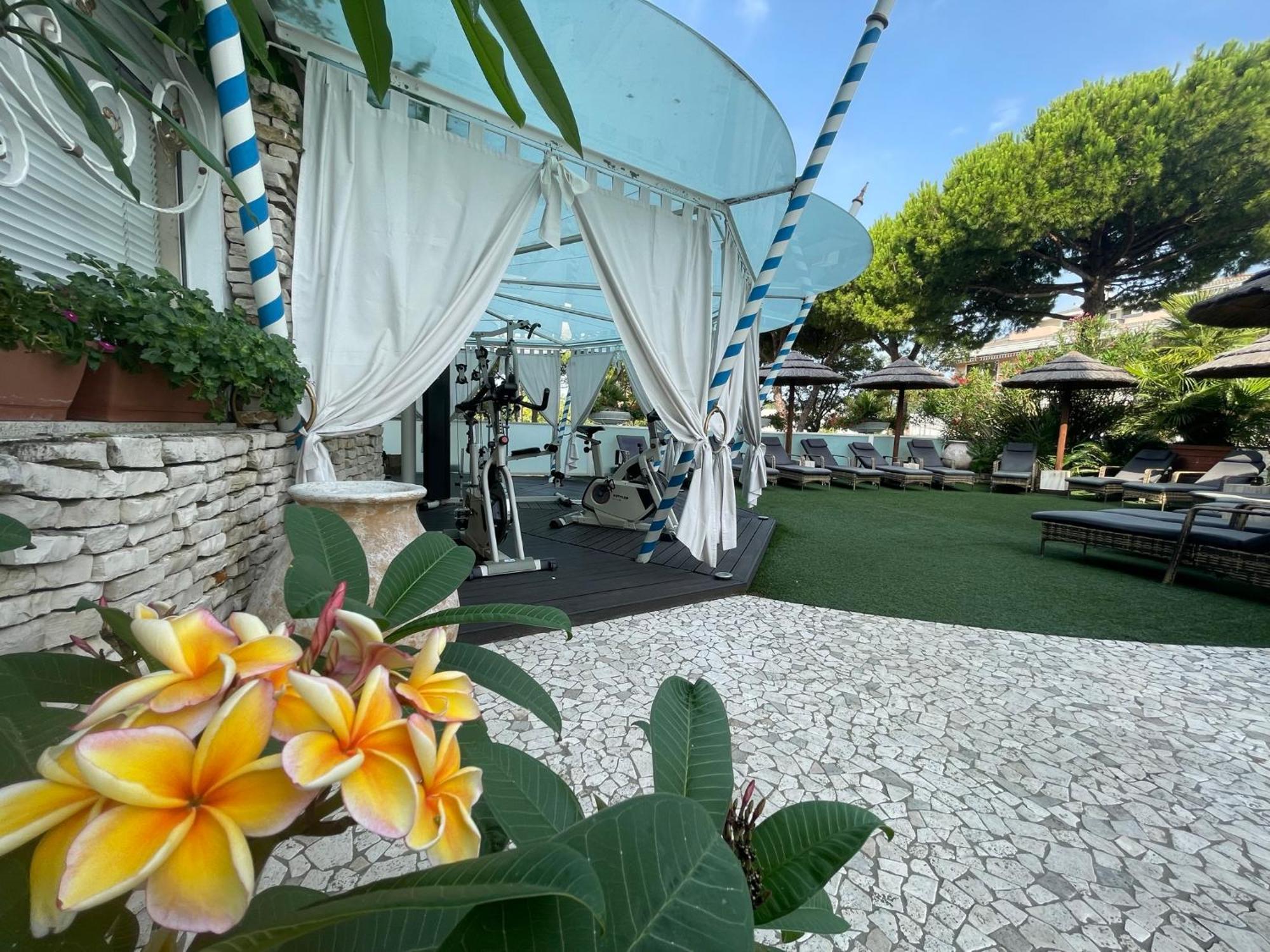 Milton Boutique - Adults Only 4*